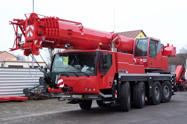 Автокран Liebherr LTM 1070 70 тонн